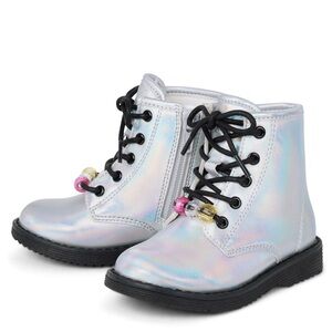 The Children’s Place | Holographic Metallic Lace-Up Boots | Girl’s Size 1